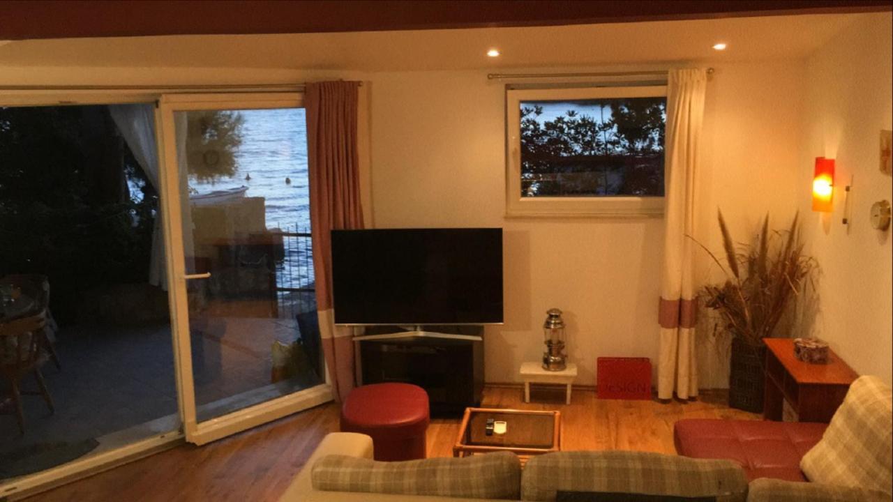 Apartment Jakov With Boat Mooring 扎博里克 外观 照片